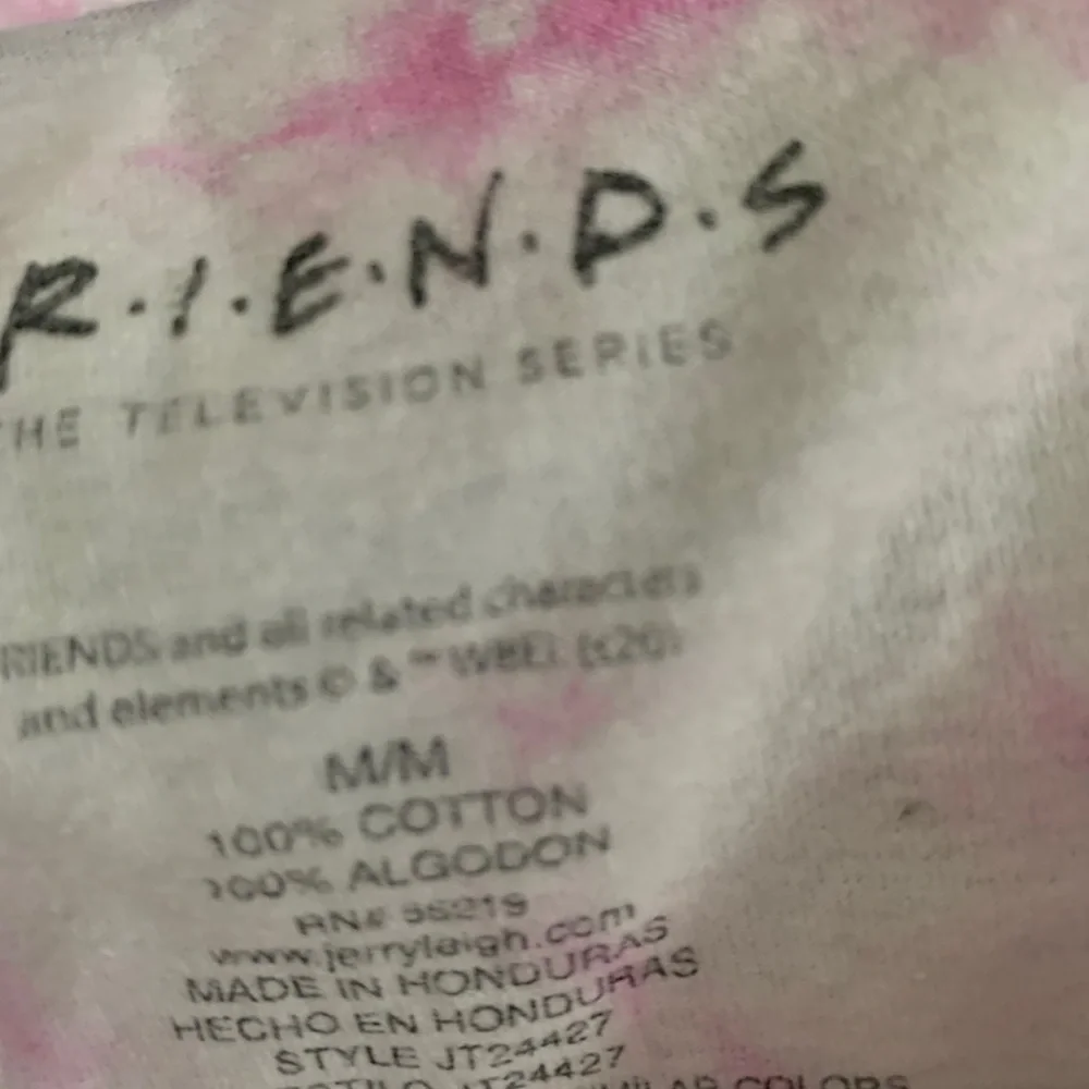 Junior’s Friends Tee Shirt Size M - Picture 3 of 3